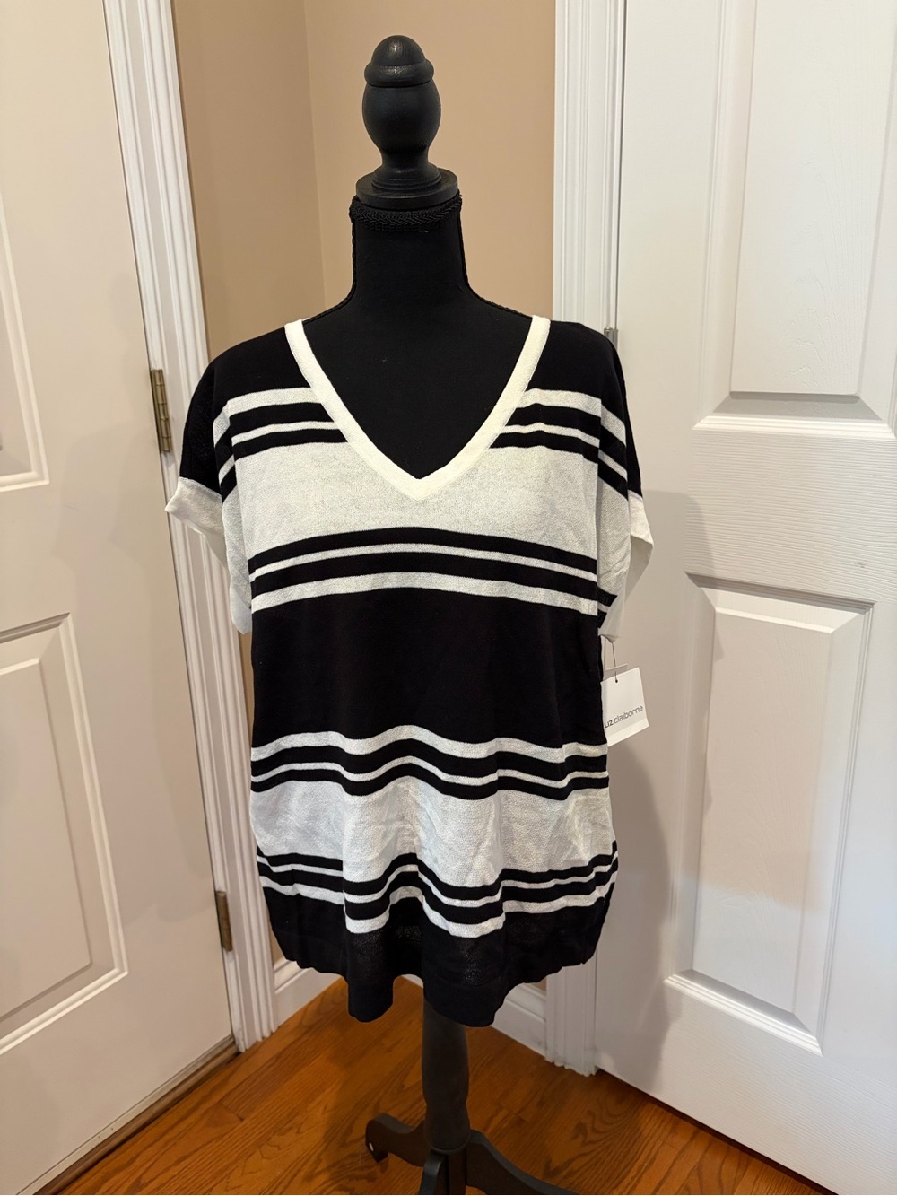 Liz Claiborne Black and White Striped V-Neck Sweater